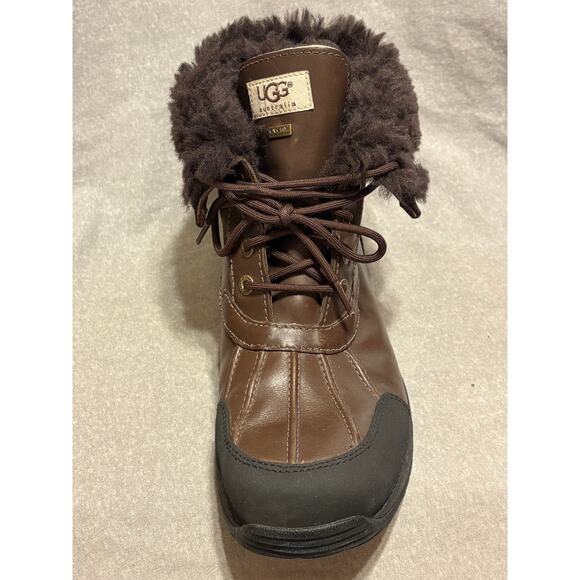 Ugg Hilgard Waterproof Leather Boots Men’s 10.5 Vibram Sole Sheepskin Lined EUC main image 14